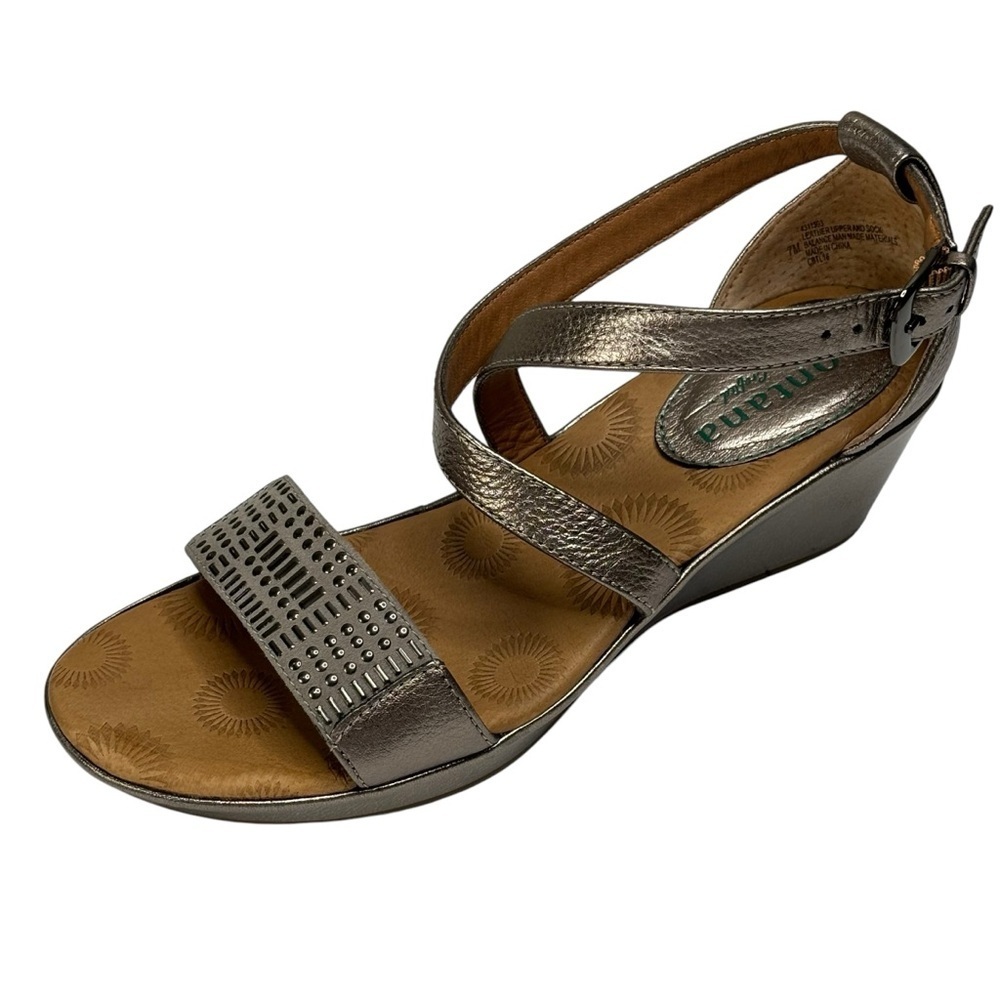 Montana Artisan Collection Bronze Metallic 2” Wedge Sandals Size 7M NEW No Flaws